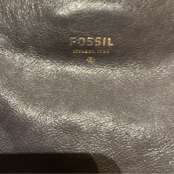 Fossil Leather Shoulder Bag - Picture 13 of 13